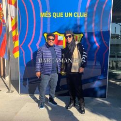 Роналдиньо объявил о возвращении в Барселону